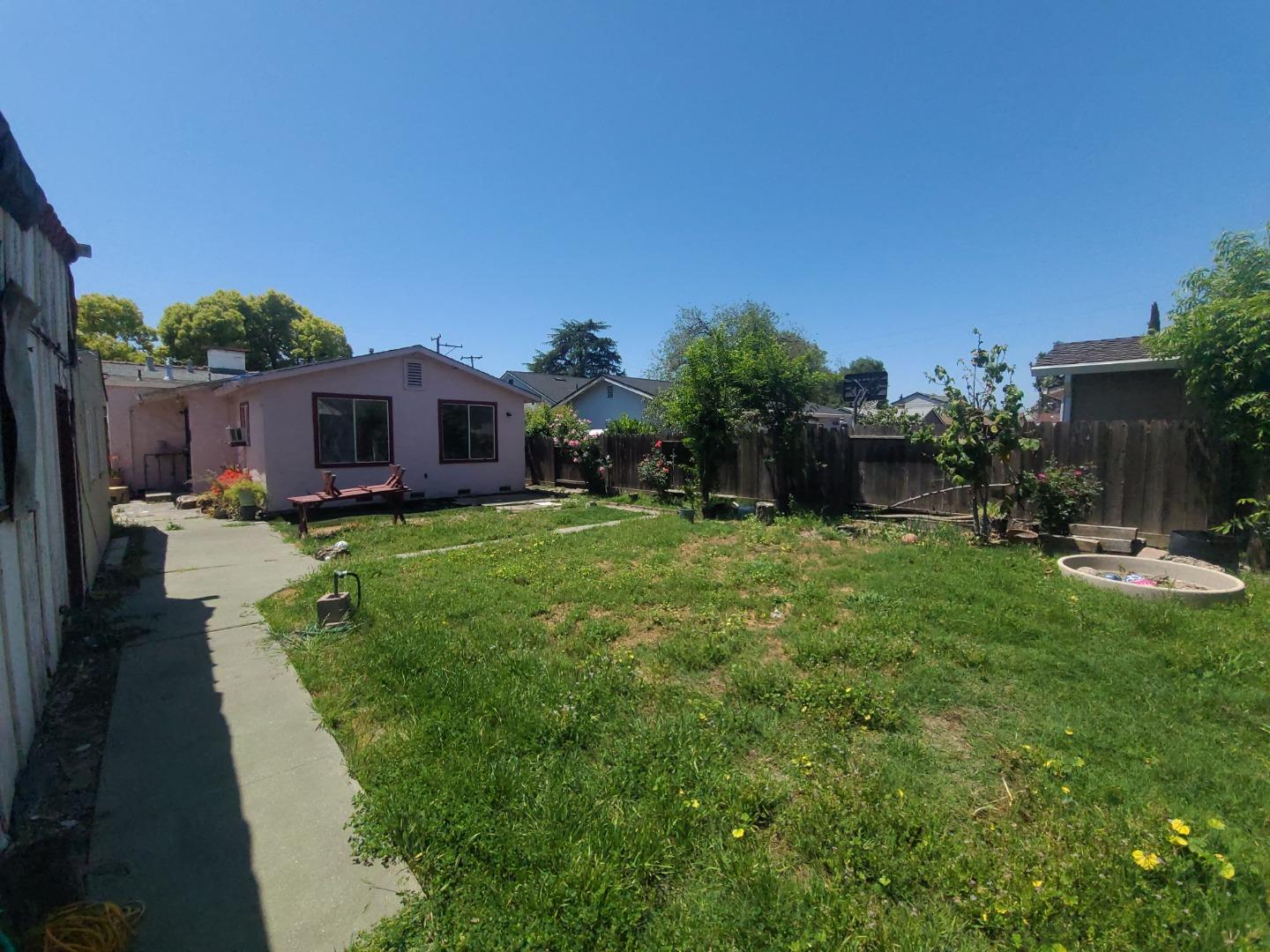 Detail Gallery Image 15 of 15 For 112 S Cragmont Ave, San Jose,  CA 95127 - 2 Beds | 2 Baths