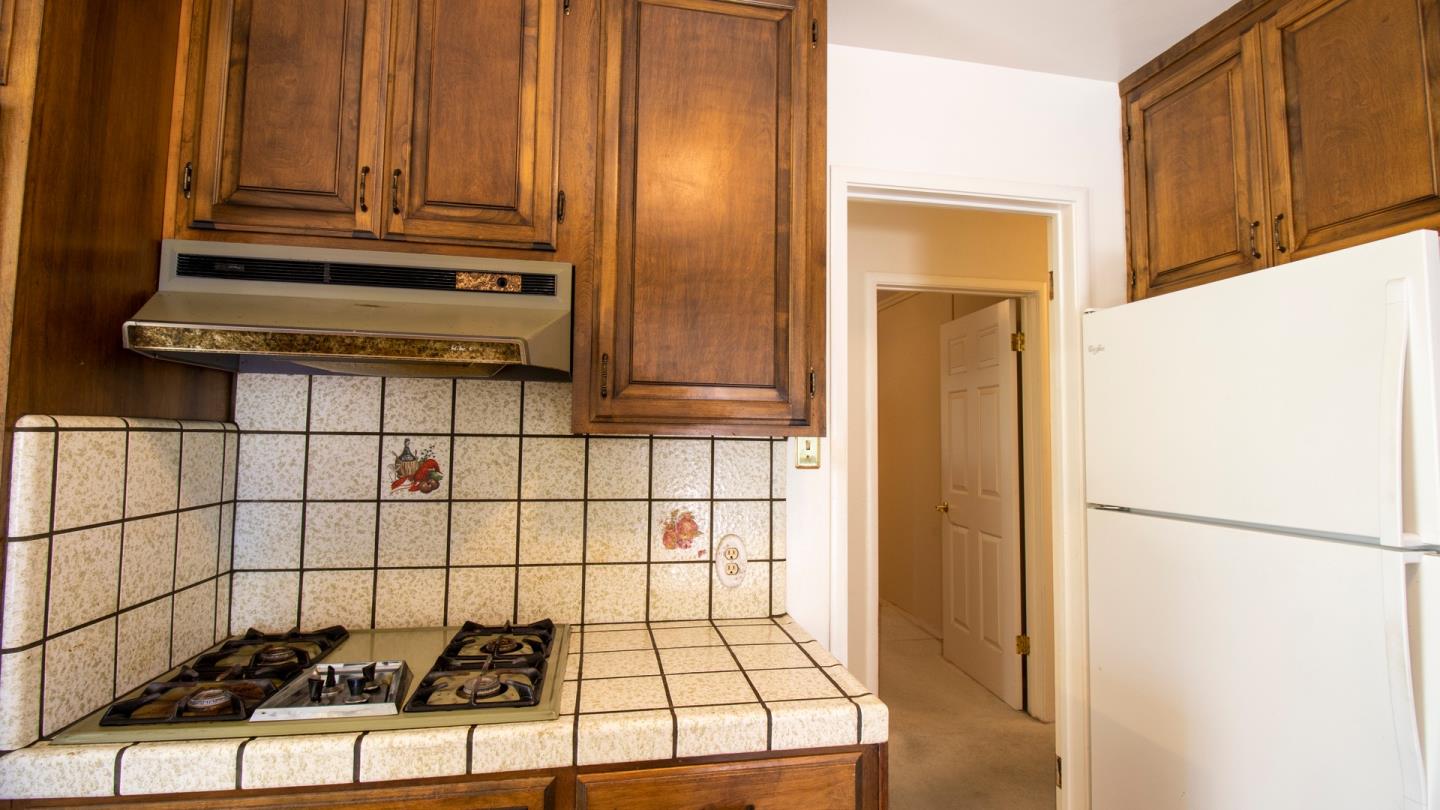 Detail Gallery Image 11 of 34 For 602 Chesterton Ave, Belmont,  CA 94002 - 3 Beds | 2 Baths