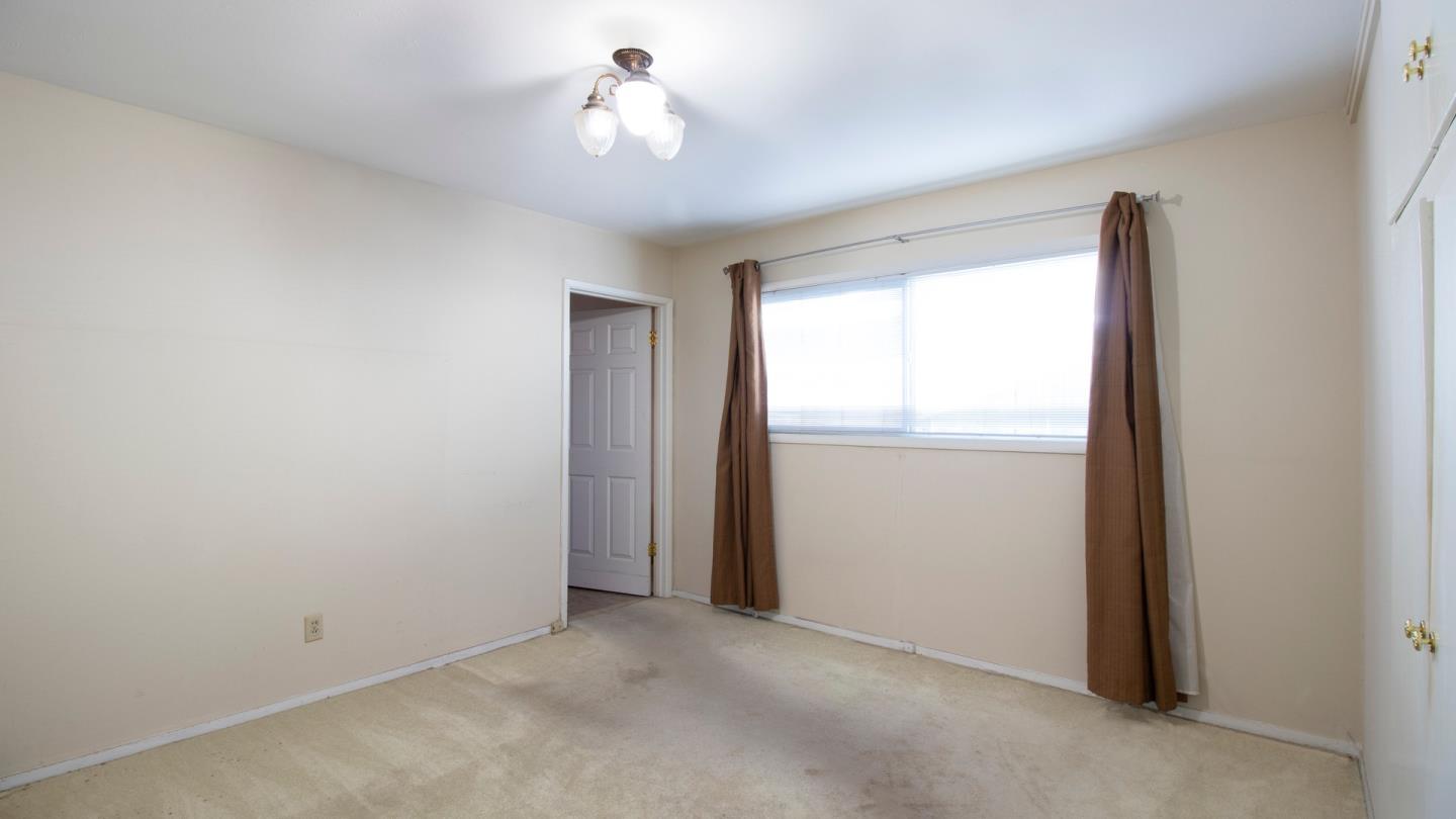 Detail Gallery Image 20 of 34 For 602 Chesterton Ave, Belmont,  CA 94002 - 3 Beds | 2 Baths