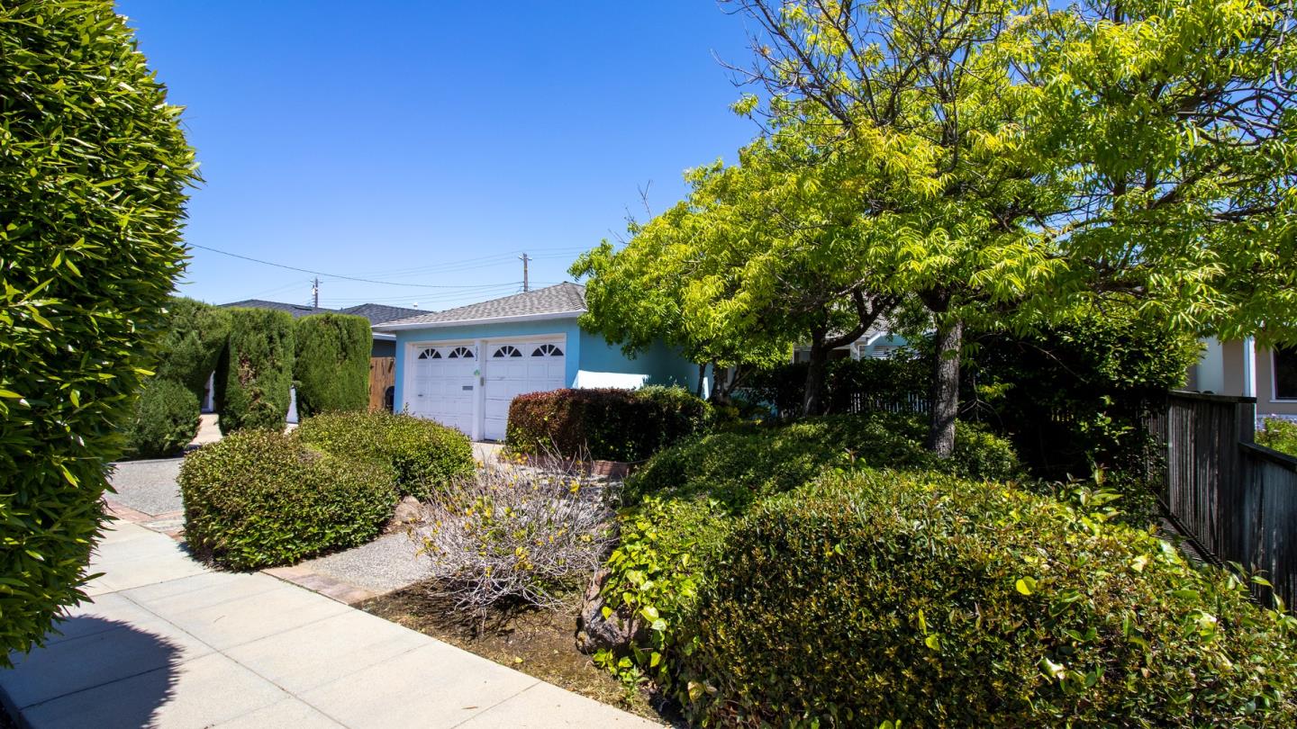 Detail Gallery Image 3 of 34 For 602 Chesterton Ave, Belmont,  CA 94002 - 3 Beds | 2 Baths