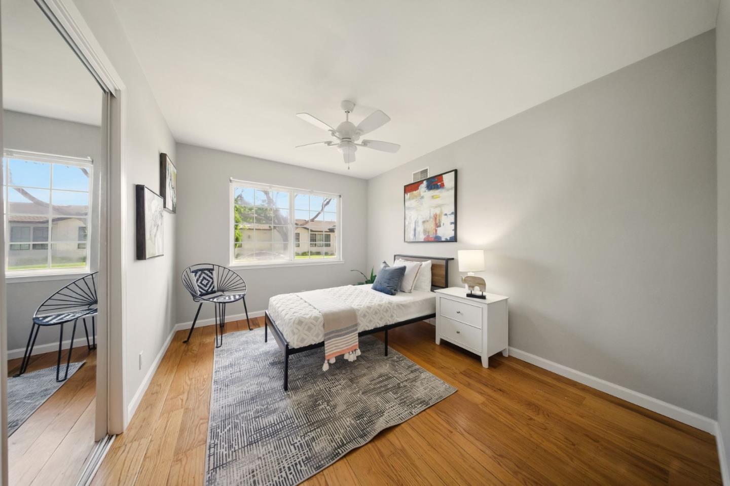 Detail Gallery Image 23 of 38 For 1079 Brighton Pl, Mountain View,  CA 94040 - 4 Beds | 2/1 Baths