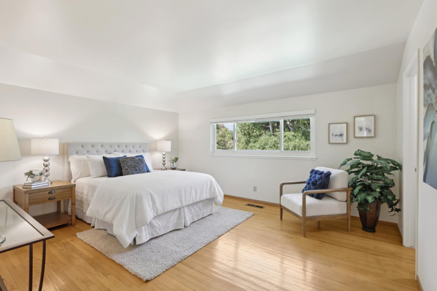Detail Gallery Image 23 of 46 For 1130 Runnymead Dr, Los Altos,  CA 94024 - 4 Beds | 3/1 Baths
