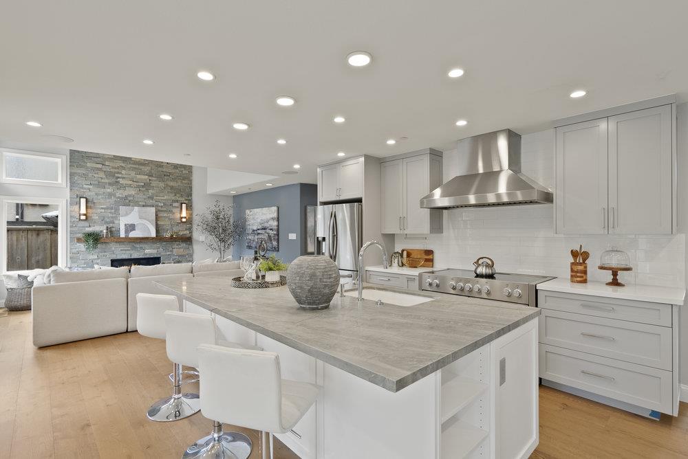 Detail Gallery Image 15 of 57 For 100 Dundee Ln, San Carlos,  CA 94070 - 4 Beds | 3 Baths