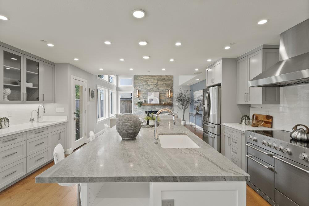 Detail Gallery Image 16 of 57 For 100 Dundee Ln, San Carlos,  CA 94070 - 4 Beds | 3 Baths