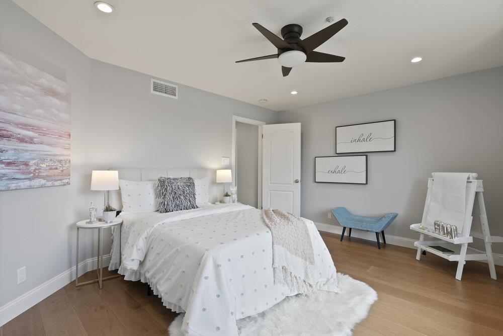 Detail Gallery Image 31 of 57 For 100 Dundee Ln, San Carlos,  CA 94070 - 4 Beds | 3 Baths