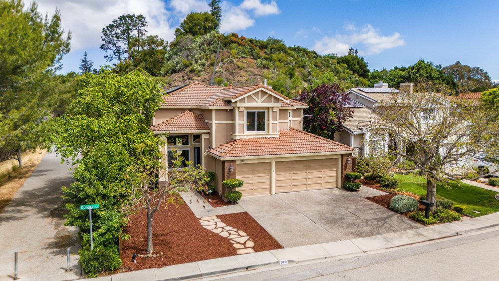 Detail Gallery Image 45 of 57 For 100 Dundee Ln, San Carlos,  CA 94070 - 4 Beds | 3 Baths