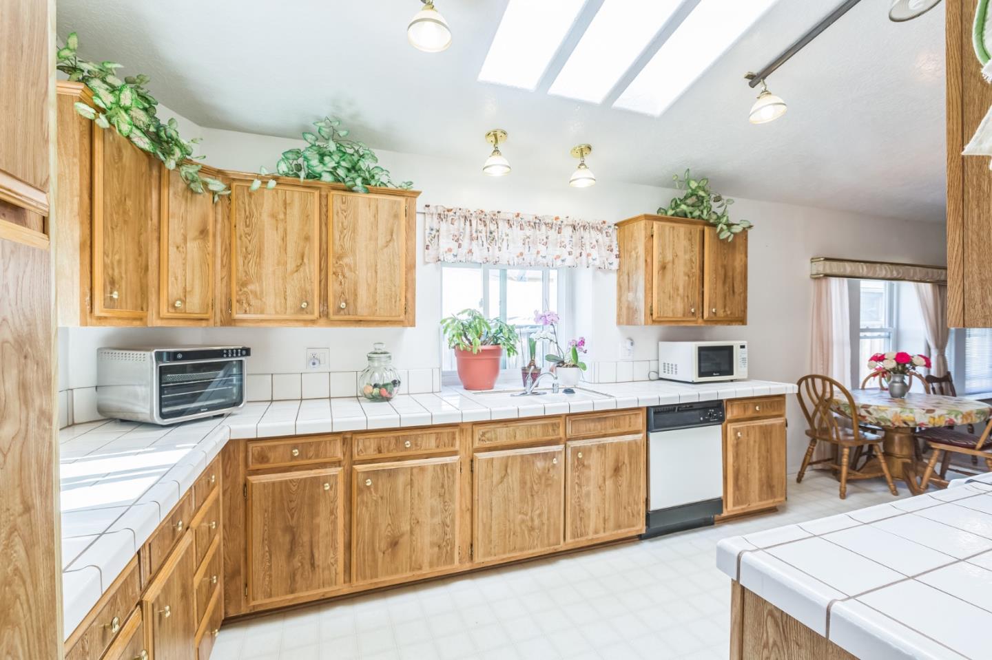 Detail Gallery Image 16 of 29 For 4473 Alum Rock Ave, San Jose,  CA 95127 - 3 Beds | 2 Baths