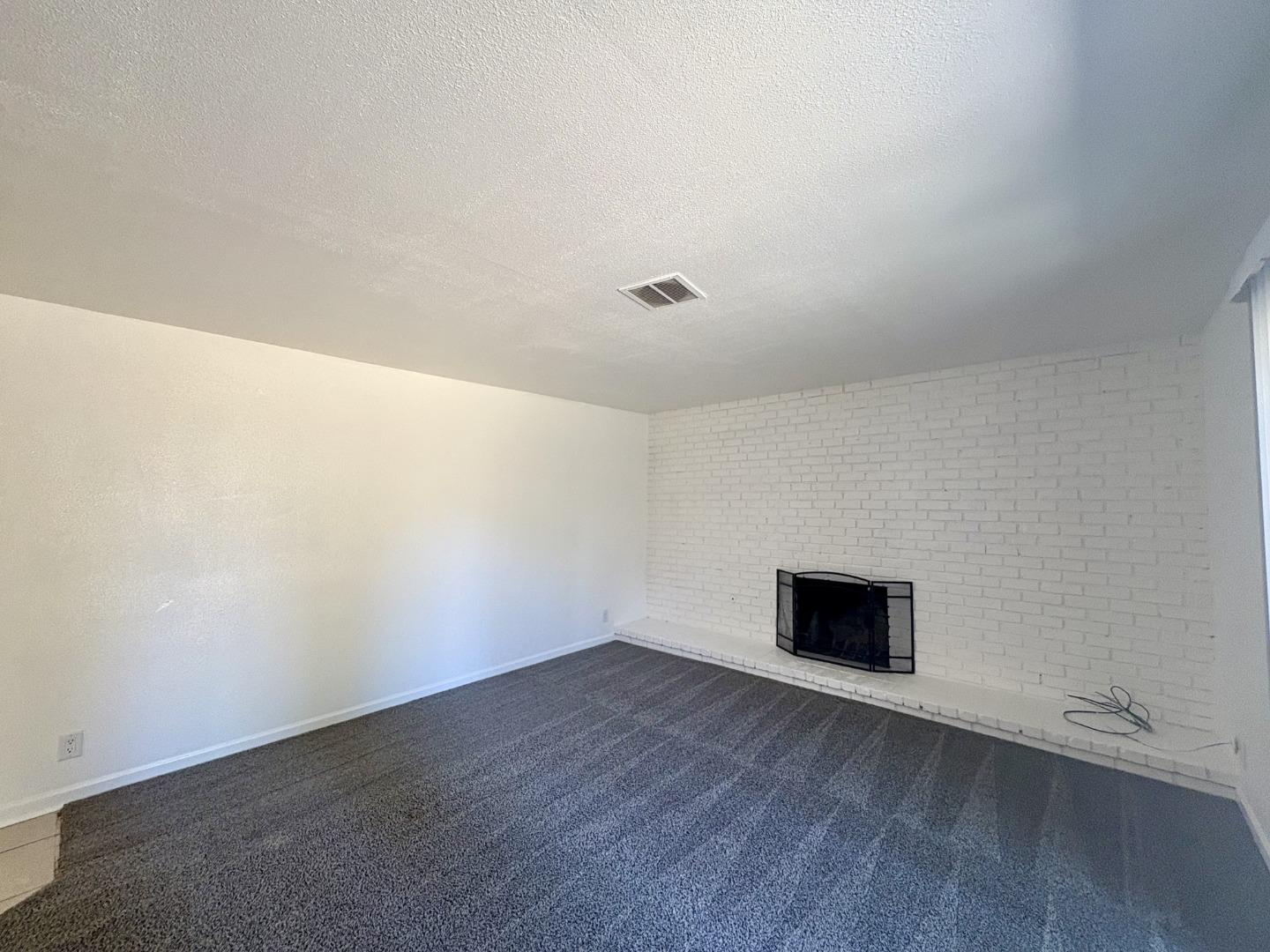 Detail Gallery Image 4 of 10 For 3441 Bautista Ct, Merced,  CA 95348 - 4 Beds | 2 Baths
