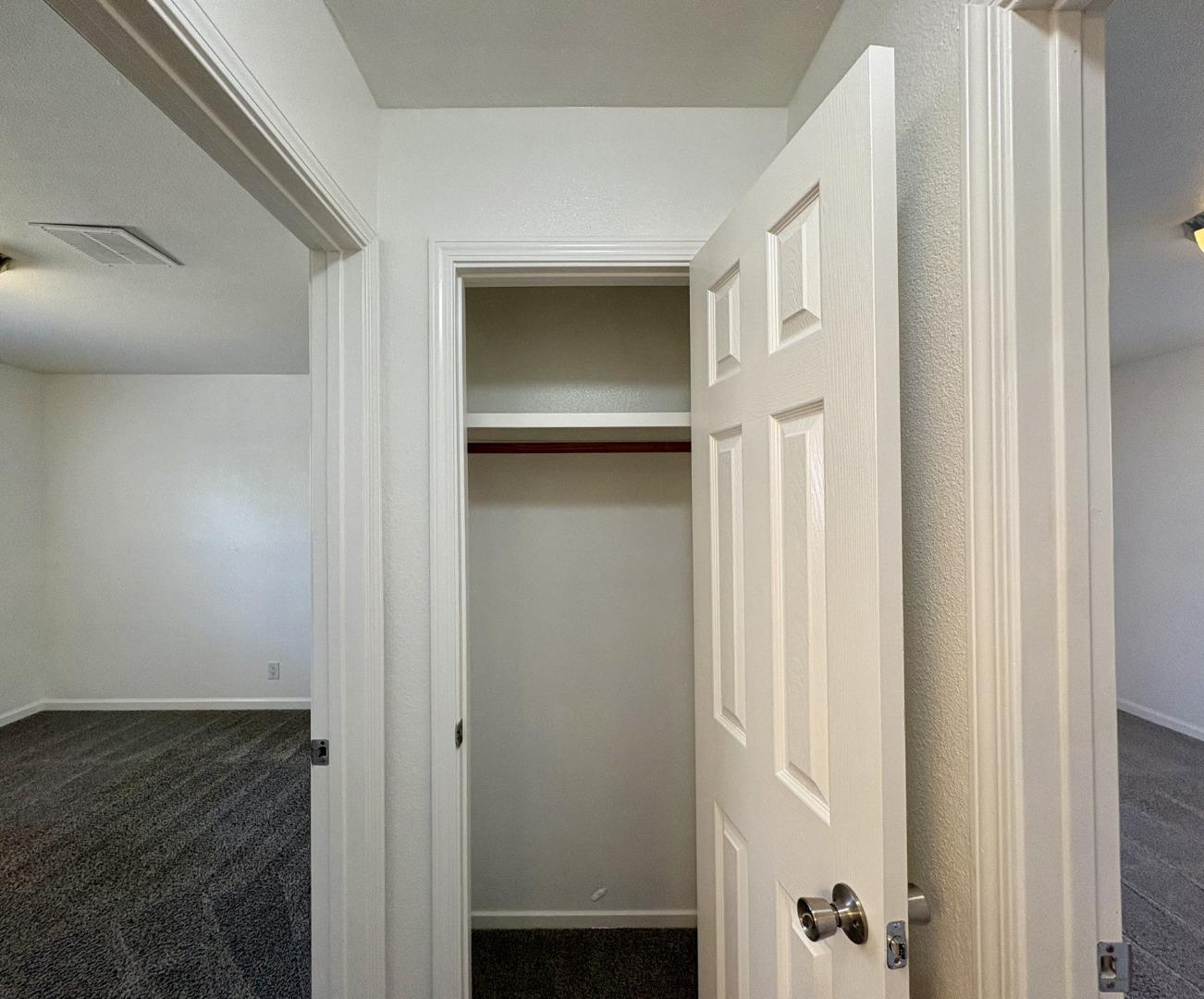 Detail Gallery Image 7 of 10 For 3441 Bautista Ct, Merced,  CA 95348 - 4 Beds | 2 Baths