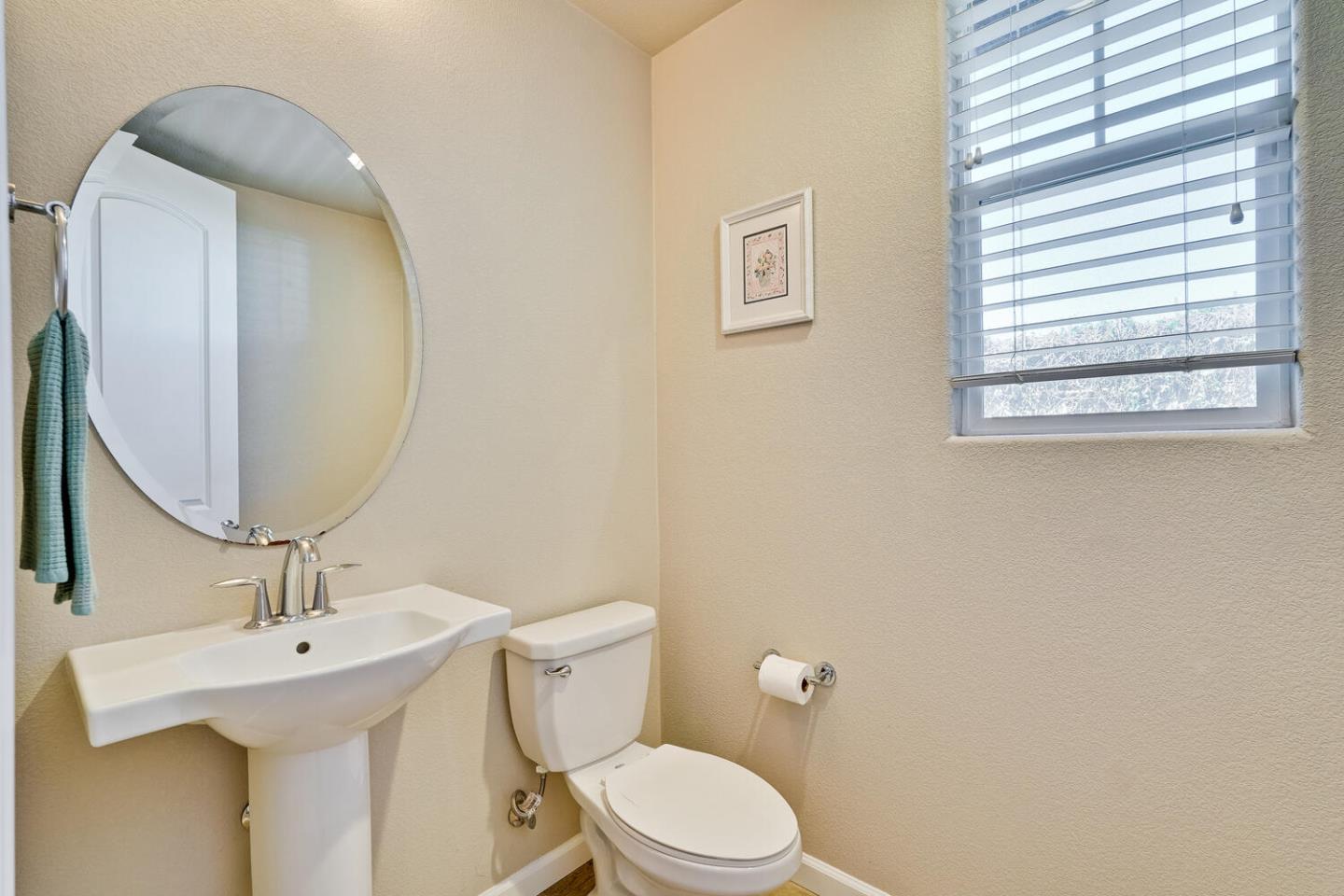 Detail Gallery Image 44 of 57 For 867 Maple Pl, East Palo Alto,  CA 94303 - 4 Beds | 2/1 Baths