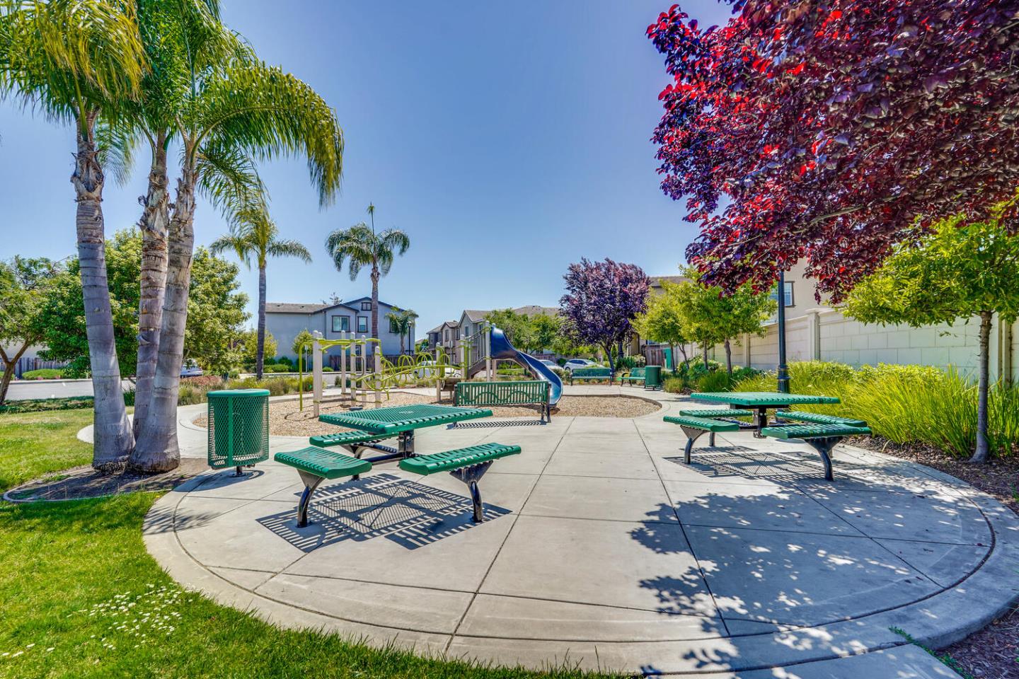 Detail Gallery Image 57 of 57 For 867 Maple Pl, East Palo Alto,  CA 94303 - 4 Beds | 2/1 Baths