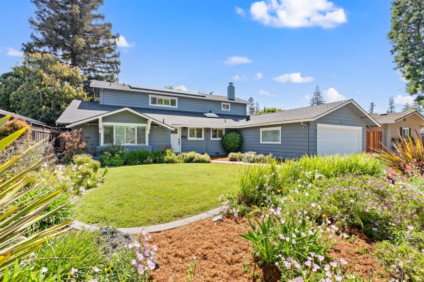 Detail Gallery Image 1 of 47 For 1114 S Genevieve Ln, San Jose,  CA 95128 - 5 Beds | 4 Baths