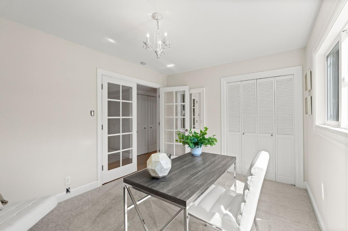 Detail Gallery Image 21 of 47 For 1114 S Genevieve Ln, San Jose,  CA 95128 - 5 Beds | 4 Baths