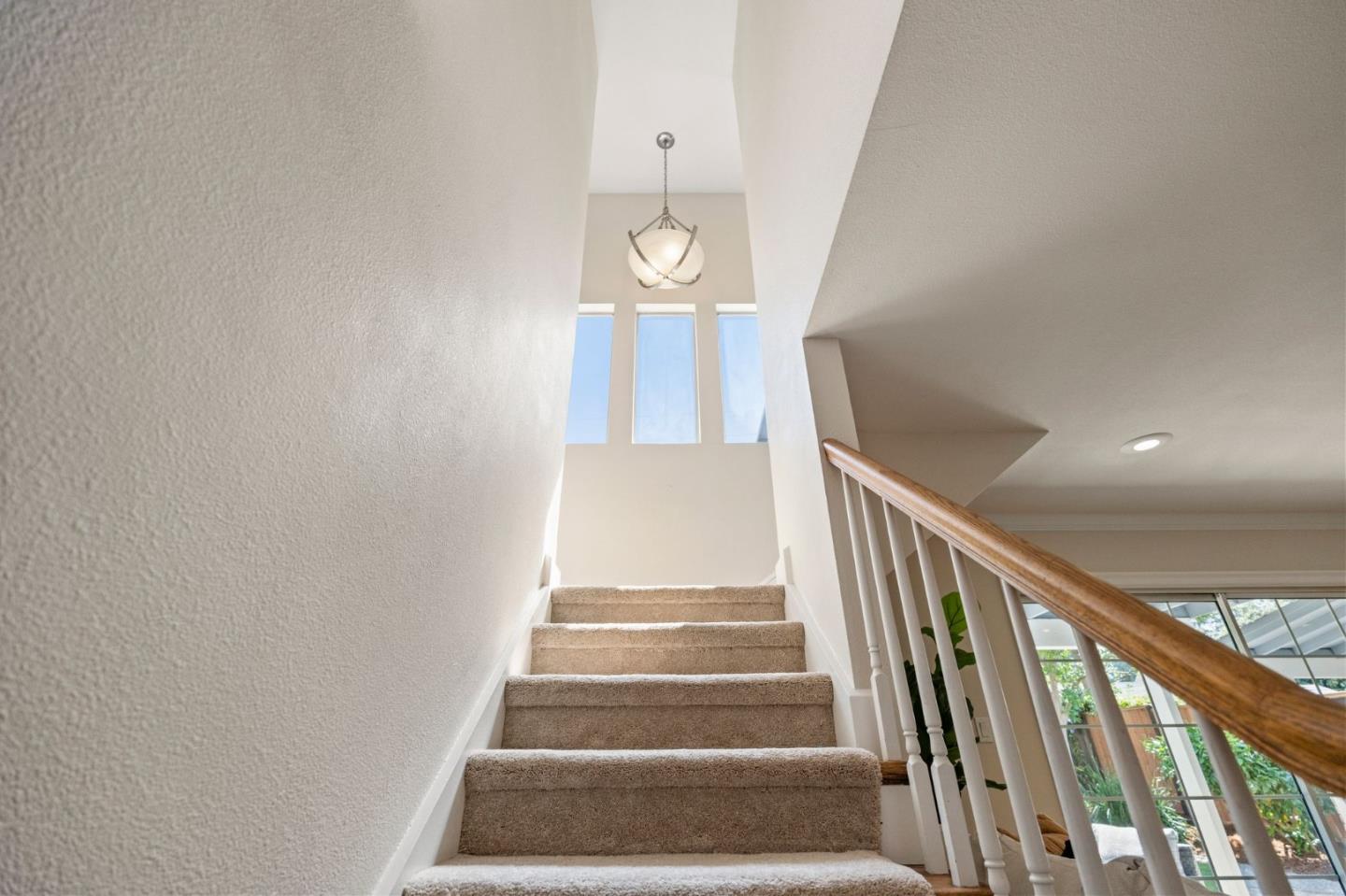 Detail Gallery Image 30 of 47 For 1114 S Genevieve Ln, San Jose,  CA 95128 - 5 Beds | 4 Baths