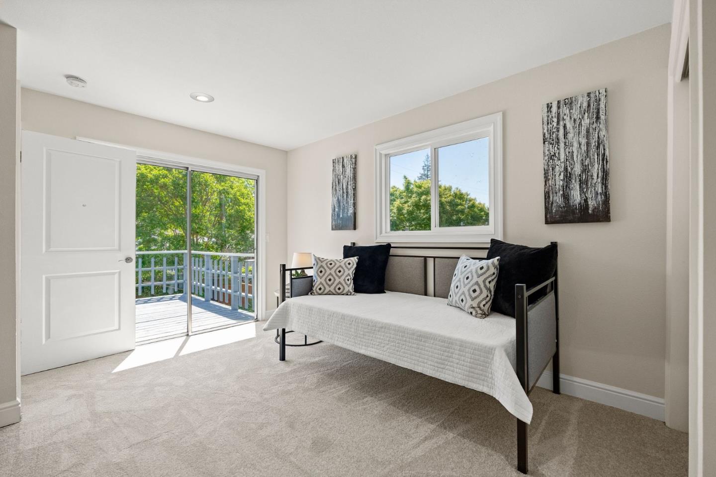 Detail Gallery Image 33 of 47 For 1114 S Genevieve Ln, San Jose,  CA 95128 - 5 Beds | 4 Baths