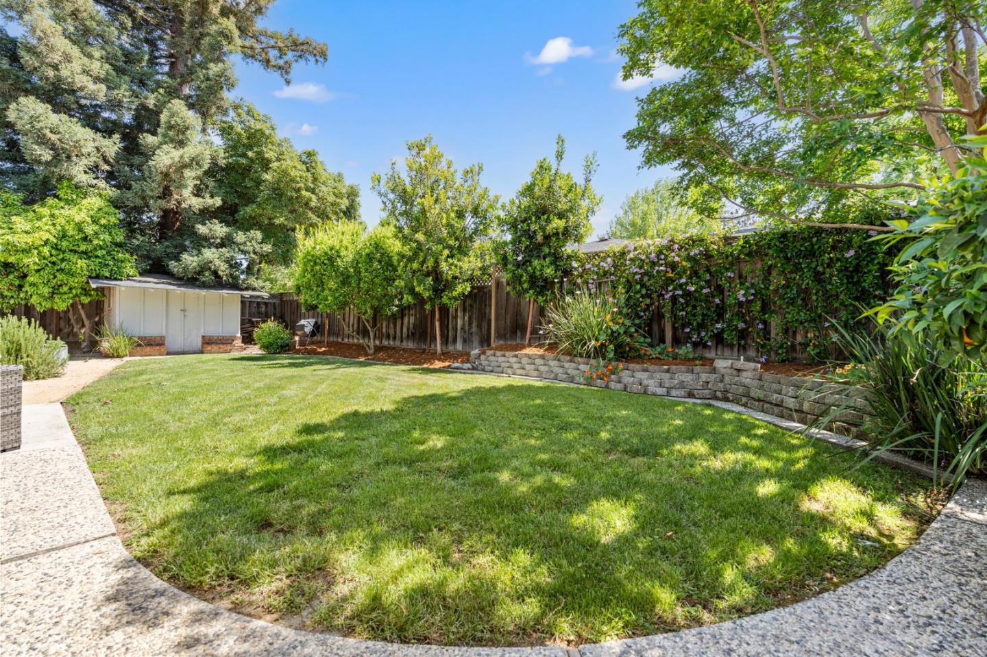 Detail Gallery Image 45 of 47 For 1114 S Genevieve Ln, San Jose,  CA 95128 - 5 Beds | 4 Baths