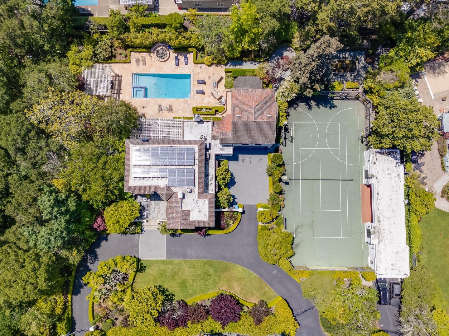 Detail Gallery Image 129 of 133 For 2181 Parkside Ave, Hillsborough,  CA 94010 - 7 Beds | 6/2 Baths