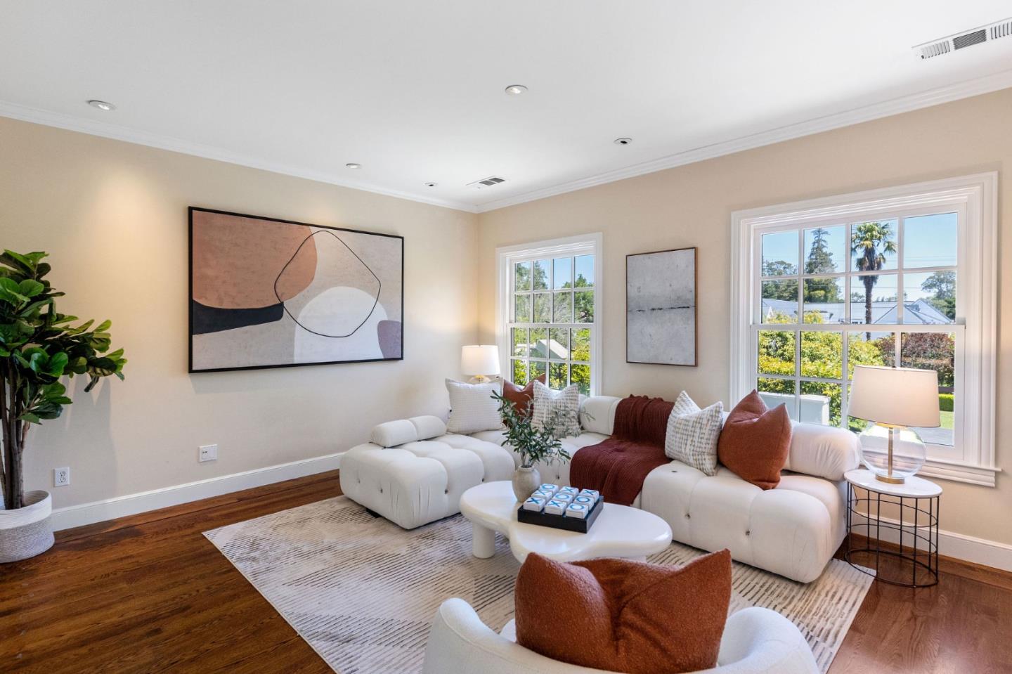 Detail Gallery Image 23 of 133 For 2181 Parkside Ave, Hillsborough,  CA 94010 - 7 Beds | 6/2 Baths