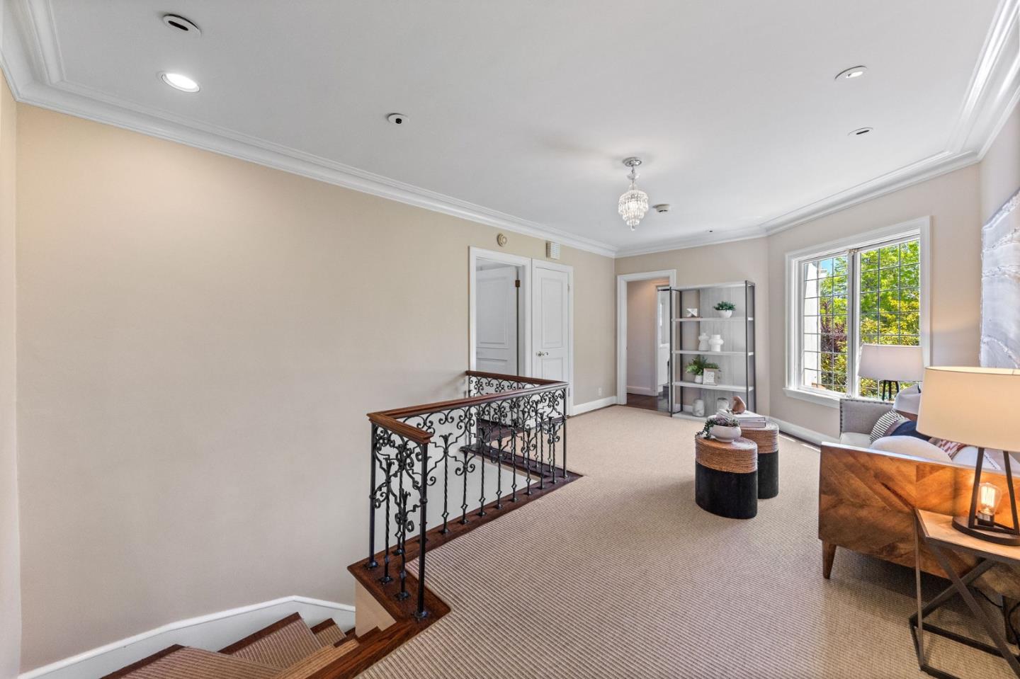Detail Gallery Image 74 of 133 For 2181 Parkside Ave, Hillsborough,  CA 94010 - 7 Beds | 6/2 Baths