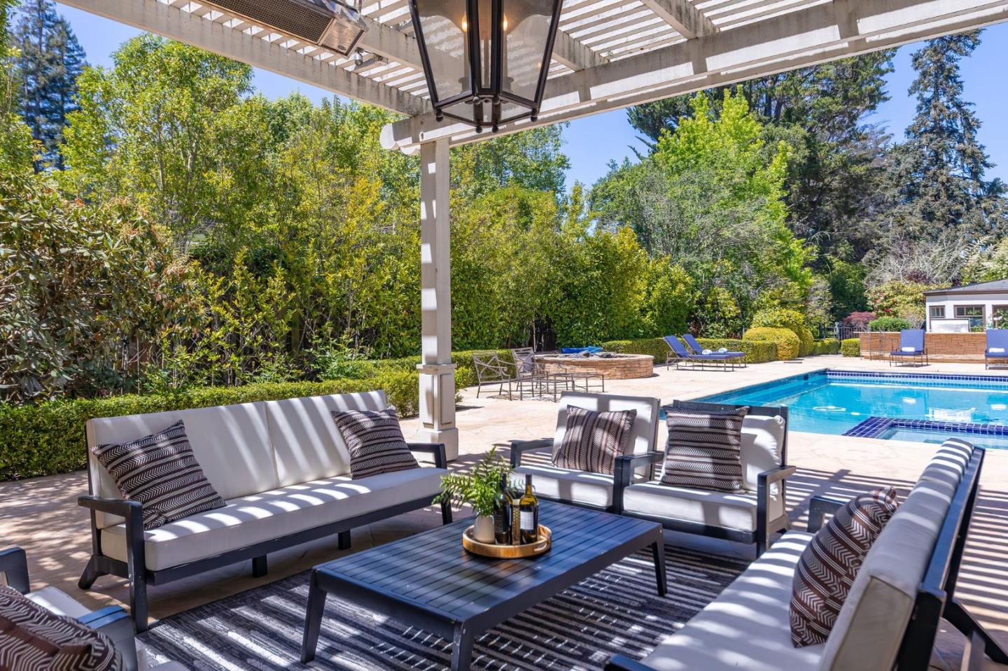Detail Gallery Image 99 of 133 For 2181 Parkside Ave, Hillsborough,  CA 94010 - 7 Beds | 6/2 Baths