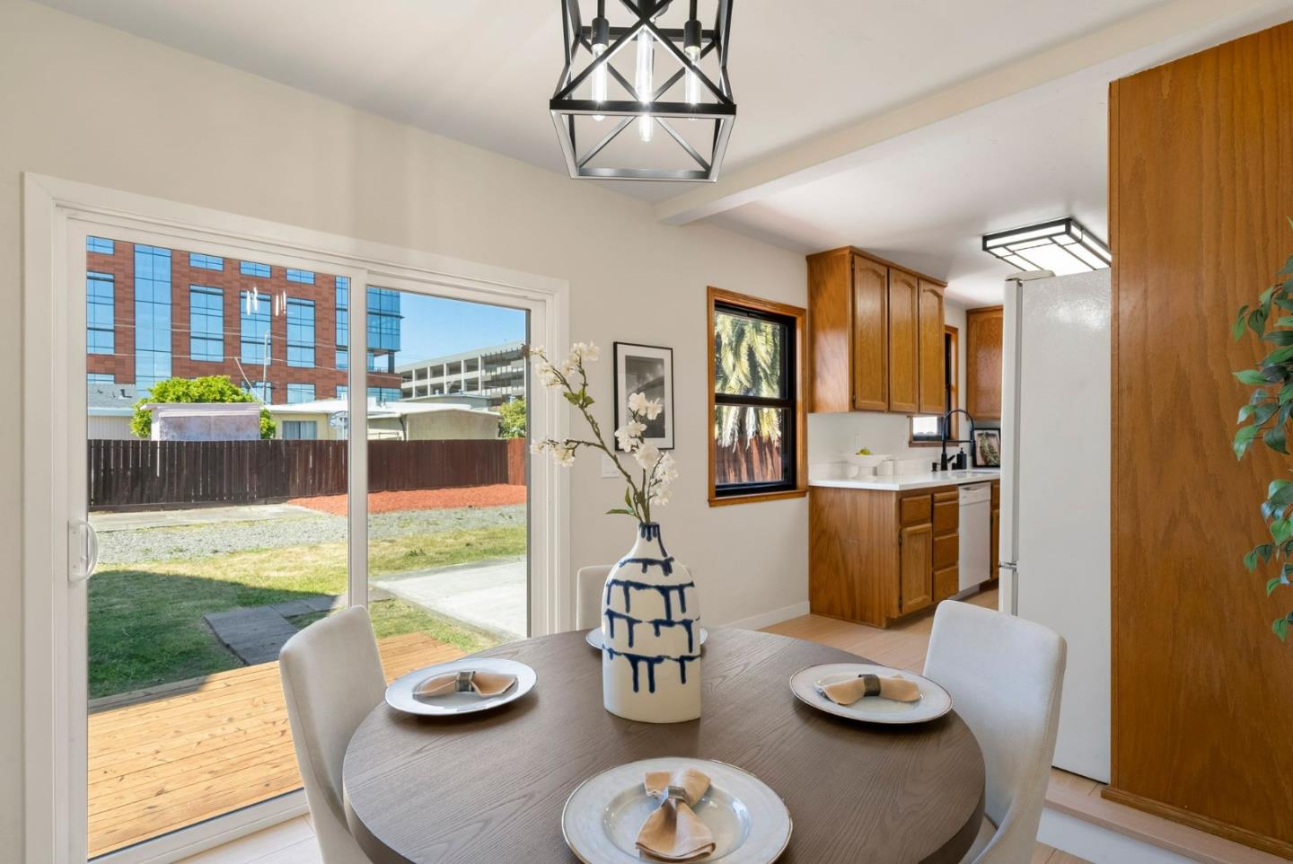 Detail Gallery Image 10 of 23 For 52 Pacific Ave, San Bruno,  CA 94066 - 2 Beds | 1 Baths
