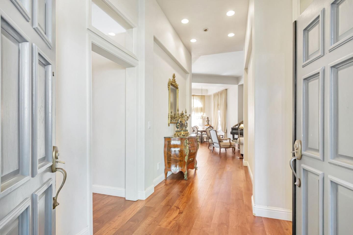 Detail Gallery Image 2 of 43 For 1140 Mallard Ridge, San Jose,  CA 95120 - 3 Beds | 2/1 Baths