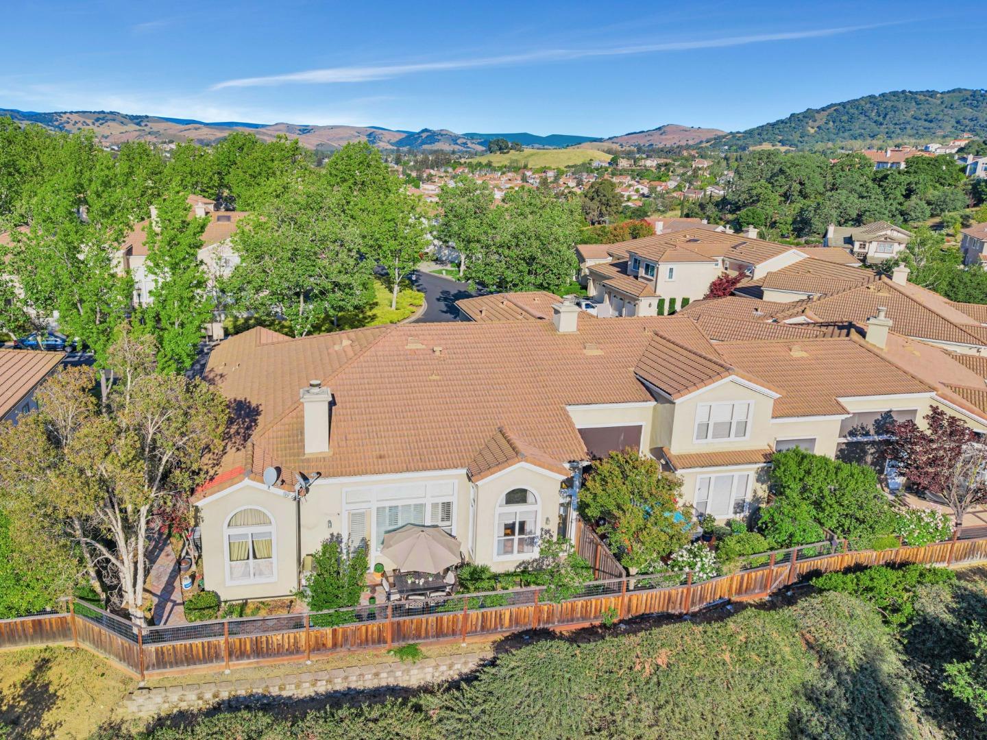 Detail Gallery Image 39 of 43 For 1140 Mallard Ridge, San Jose,  CA 95120 - 3 Beds | 2/1 Baths