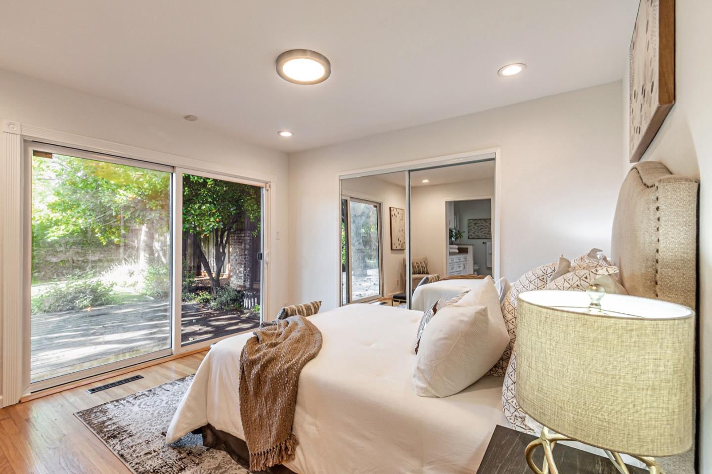 Detail Gallery Image 19 of 28 For 1992 Montemar Way, San Jose,  CA 95125 - 5 Beds | 3 Baths