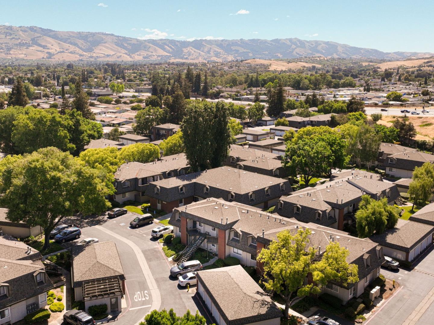 Detail Gallery Image 25 of 28 For 3226 Shadow Springs Pl, San Jose,  CA 95121 - 2 Beds | 1 Baths