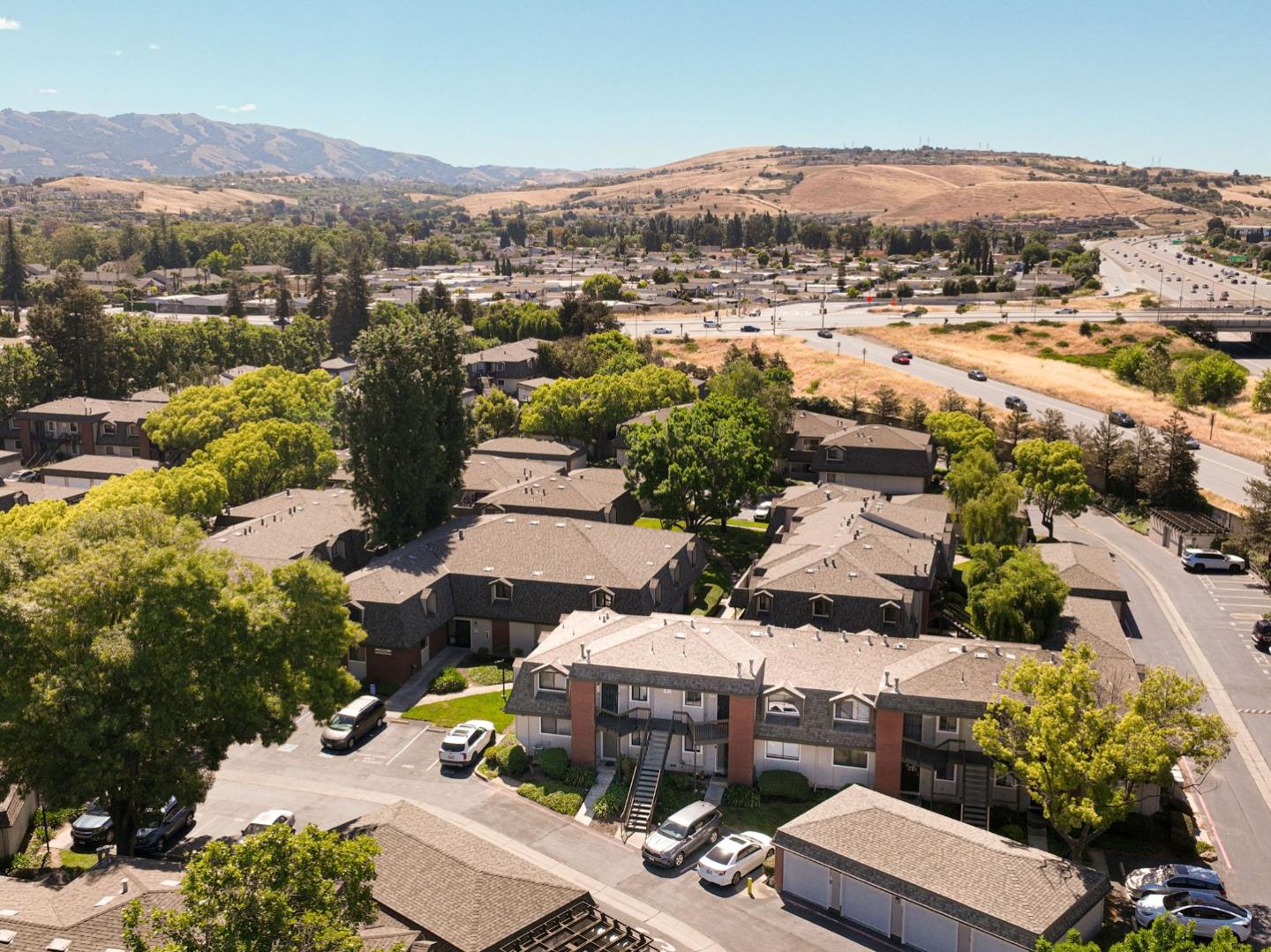Detail Gallery Image 26 of 28 For 3226 Shadow Springs Pl, San Jose,  CA 95121 - 2 Beds | 1 Baths