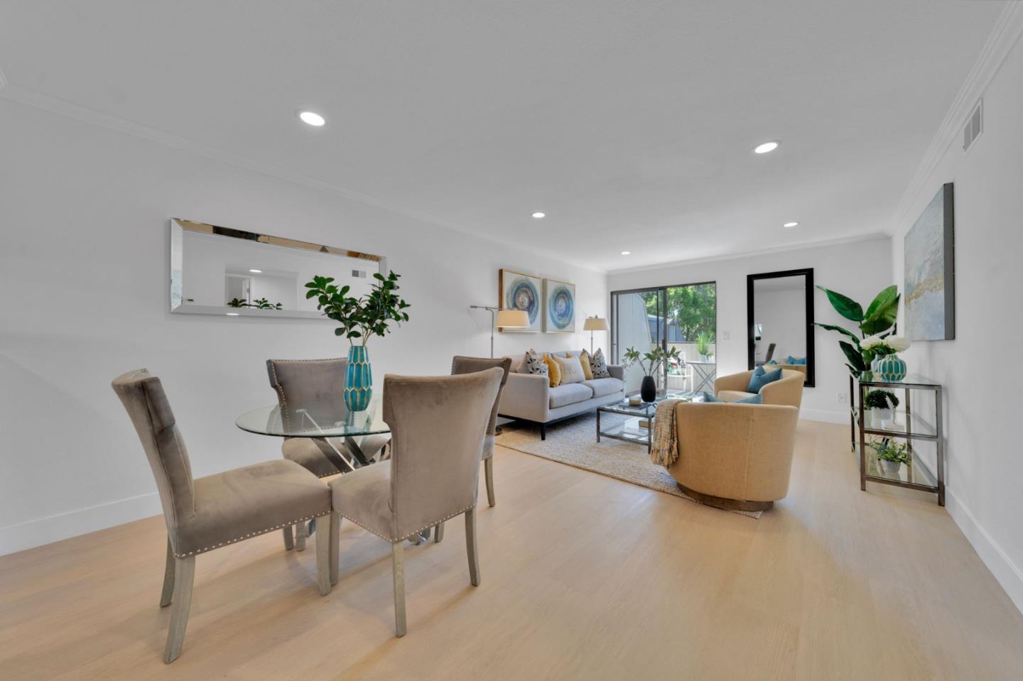 Detail Gallery Image 6 of 28 For 3226 Shadow Springs Pl, San Jose,  CA 95121 - 2 Beds | 1 Baths