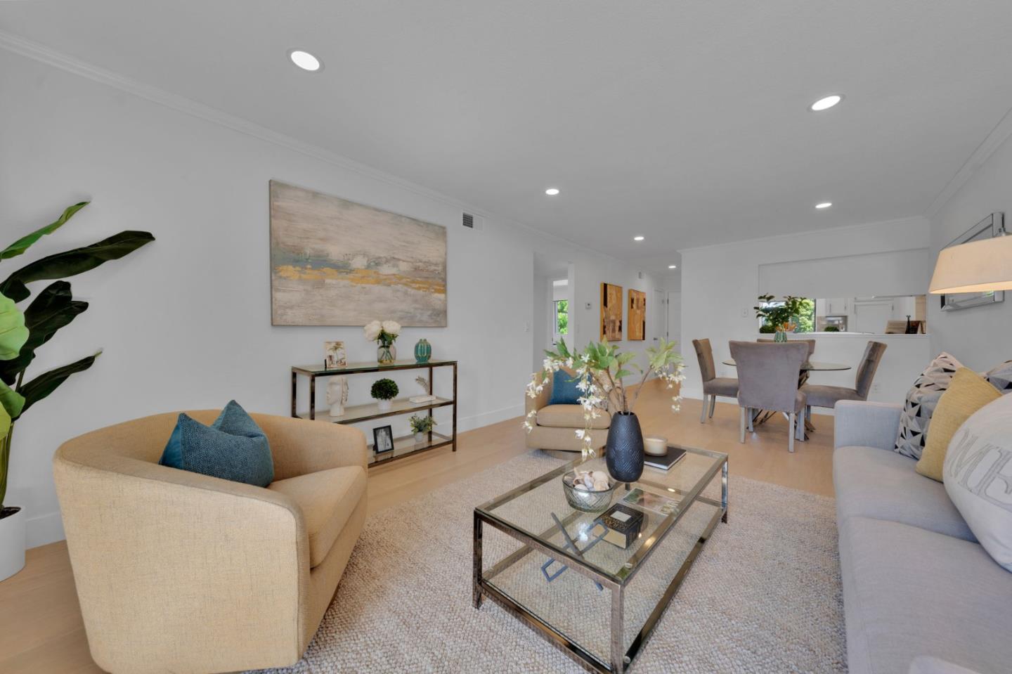 Detail Gallery Image 8 of 28 For 3226 Shadow Springs Pl, San Jose,  CA 95121 - 2 Beds | 1 Baths