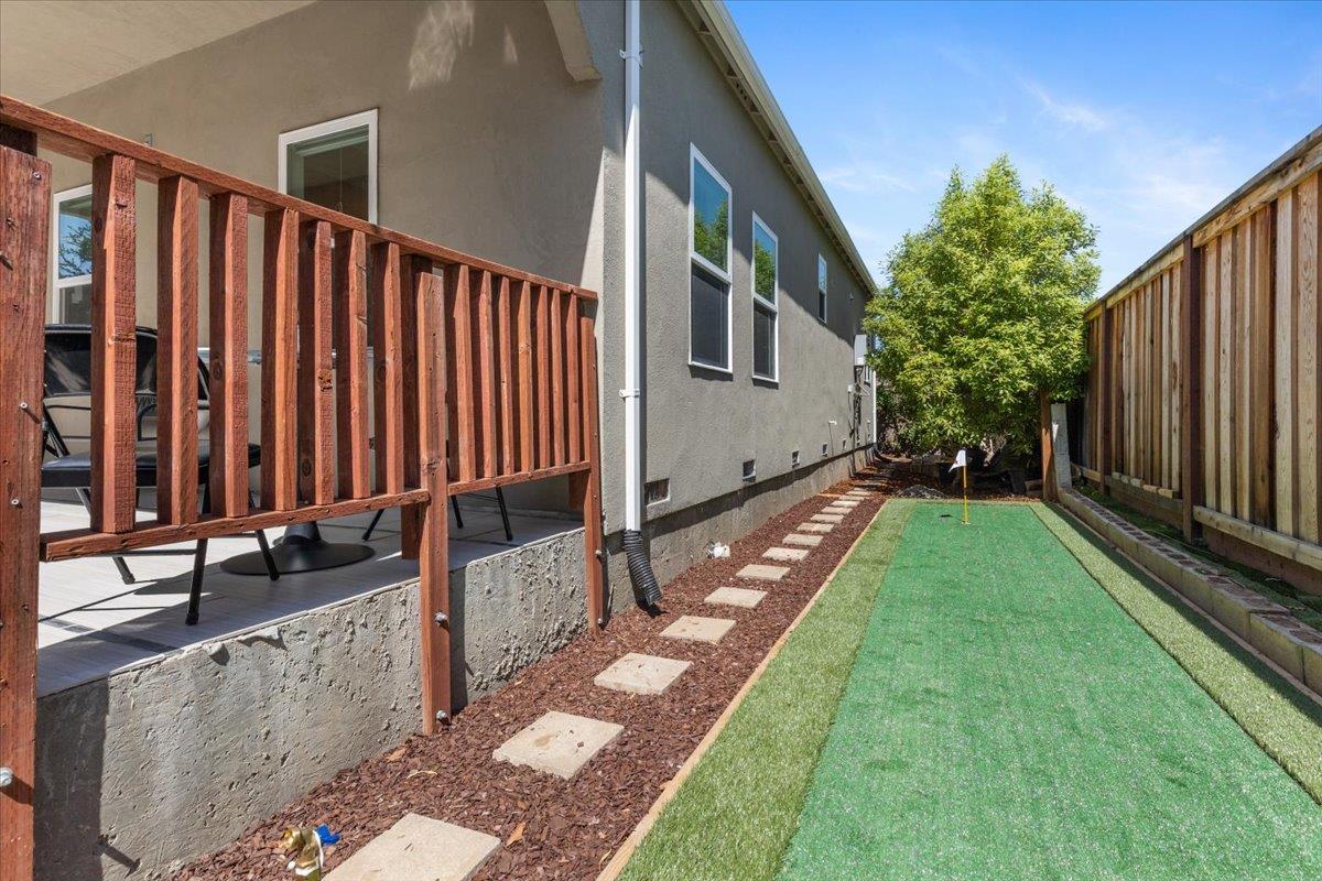 Detail Gallery Image 36 of 39 For 20393 Zorka Ave, Saratoga,  CA 95070 - 5 Beds | 4 Baths