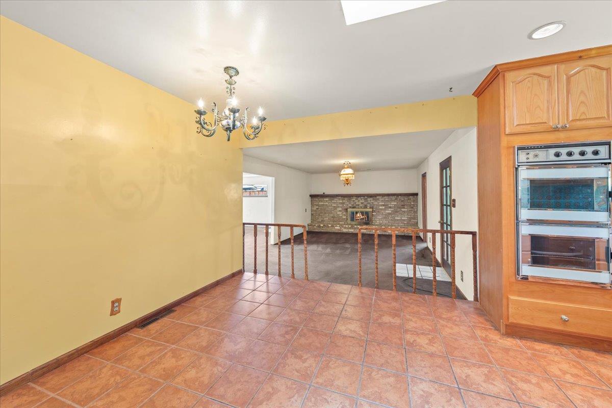 Detail Gallery Image 12 of 50 For 15370 La Alameda Dr, Morgan Hill,  CA 95037 - 4 Beds | 2 Baths