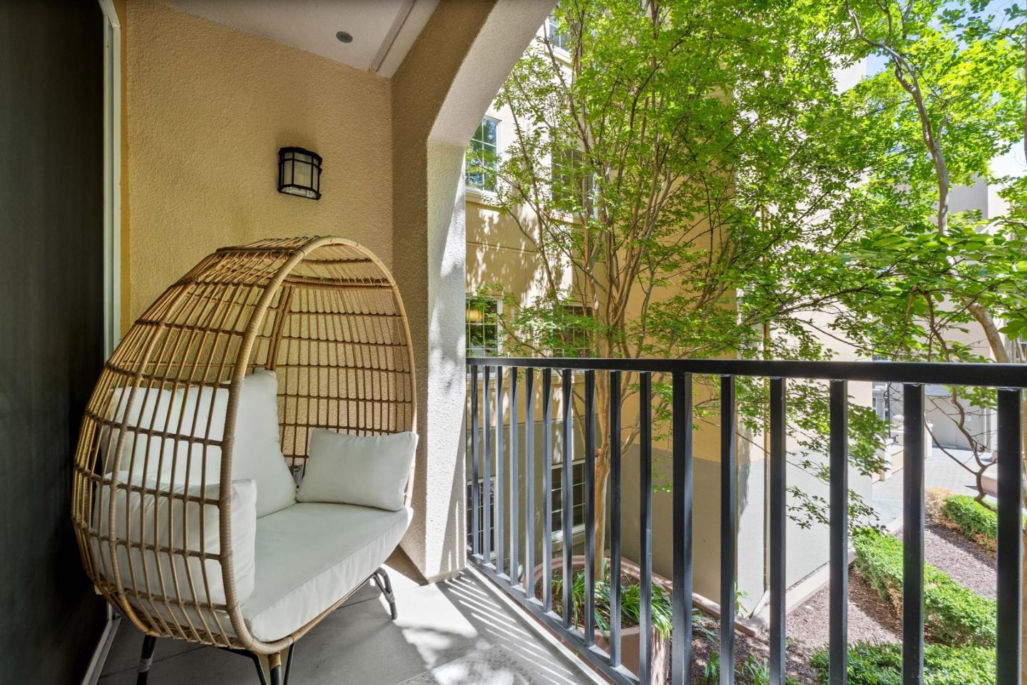 Detail Gallery Image 10 of 29 For 1550 Technology Dr #2106,  San Jose,  CA 95110 - 1 Beds | 1 Baths