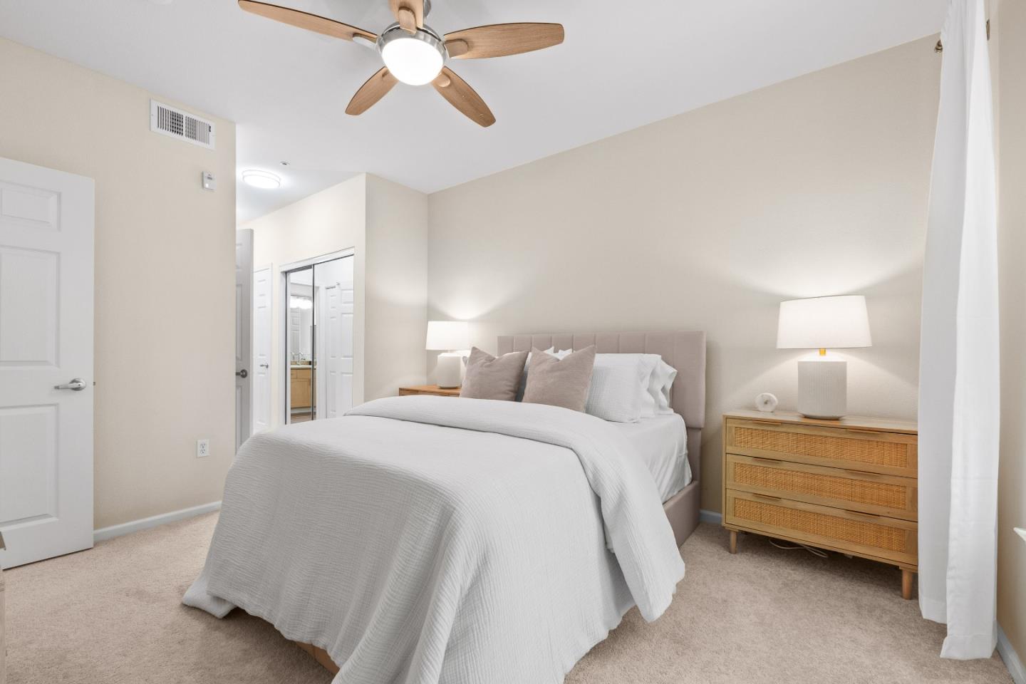 Detail Gallery Image 14 of 29 For 1550 Technology Dr #2106,  San Jose,  CA 95110 - 1 Beds | 1 Baths