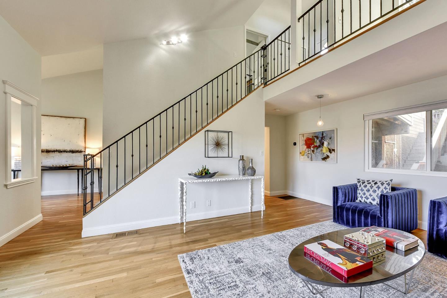 Detail Gallery Image 15 of 58 For 1117 Humboldt Rd, Brisbane,  CA 94005 - 4 Beds | 2/1 Baths