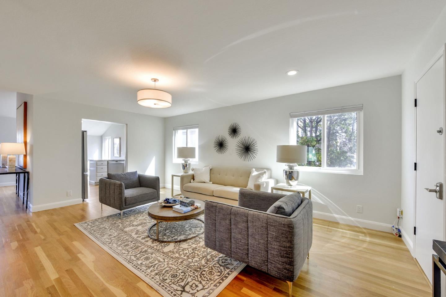 Detail Gallery Image 17 of 58 For 1117 Humboldt Rd, Brisbane,  CA 94005 - 4 Beds | 2/1 Baths