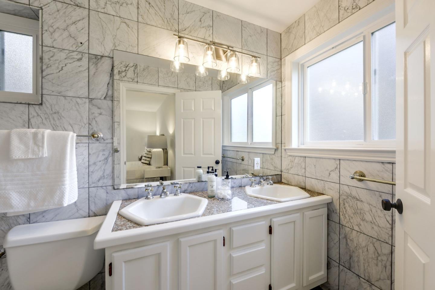 Detail Gallery Image 49 of 58 For 1117 Humboldt Rd, Brisbane,  CA 94005 - 4 Beds | 2/1 Baths