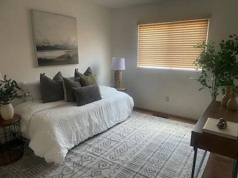 Detail Gallery Image 12 of 21 For 210 7th St, Richmond,  CA 94801 - 4 Beds | 2 Baths