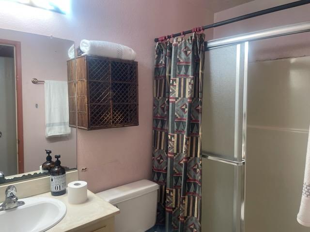 Detail Gallery Image 14 of 21 For 210 7th St, Richmond,  CA 94801 - 4 Beds | 2 Baths