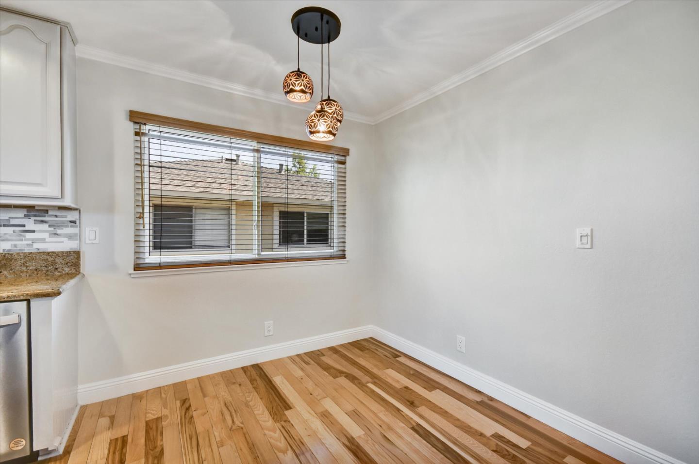 Detail Gallery Image 12 of 33 For 2309 Saidel Dr #4,  San Jose,  CA 95124 - 2 Beds | 1 Baths