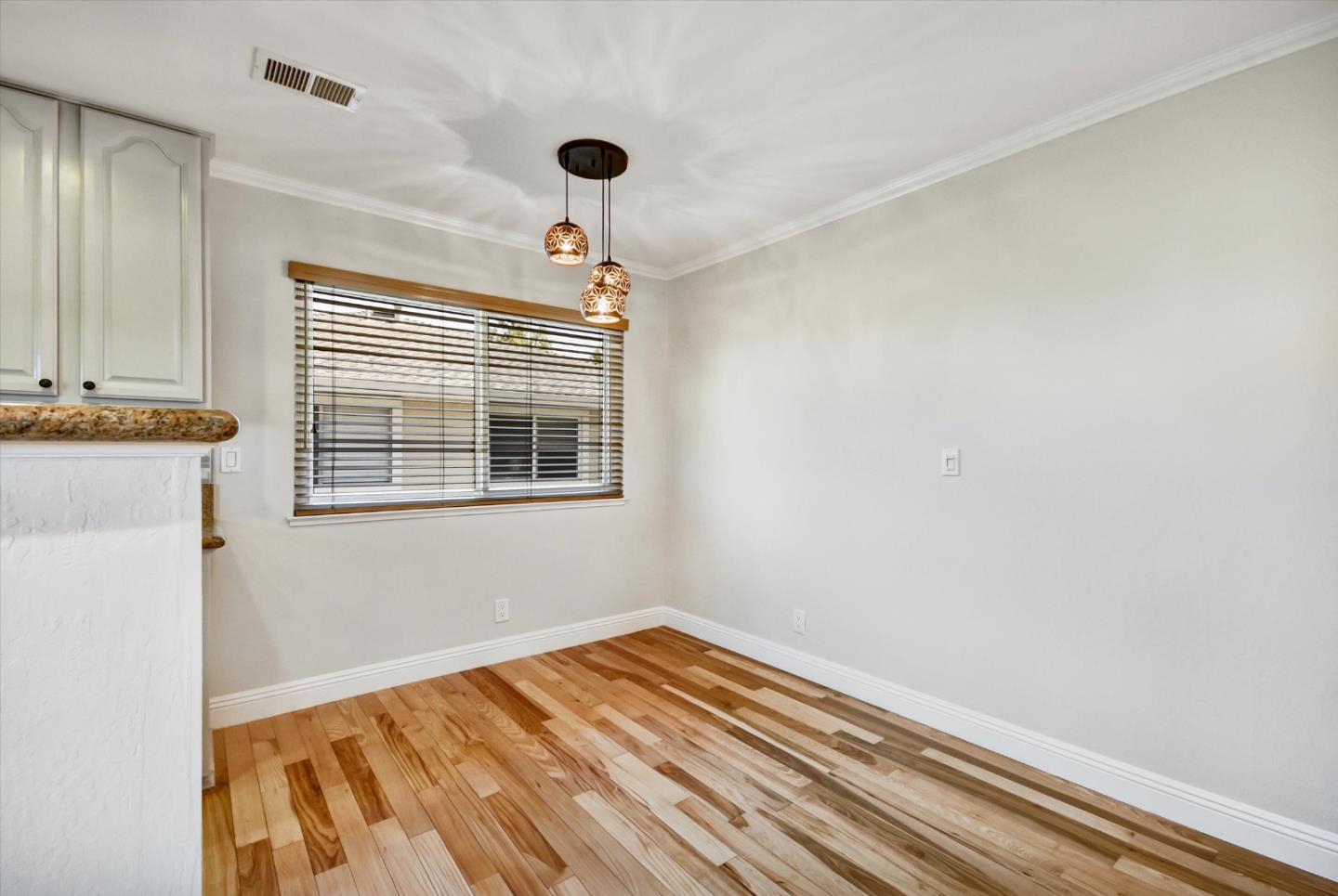Detail Gallery Image 13 of 33 For 2309 Saidel Dr #4,  San Jose,  CA 95124 - 2 Beds | 1 Baths