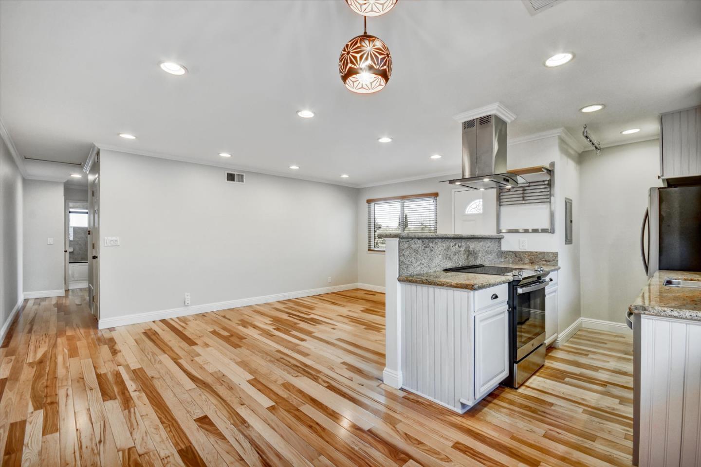 Detail Gallery Image 15 of 33 For 2309 Saidel Dr #4,  San Jose,  CA 95124 - 2 Beds | 1 Baths