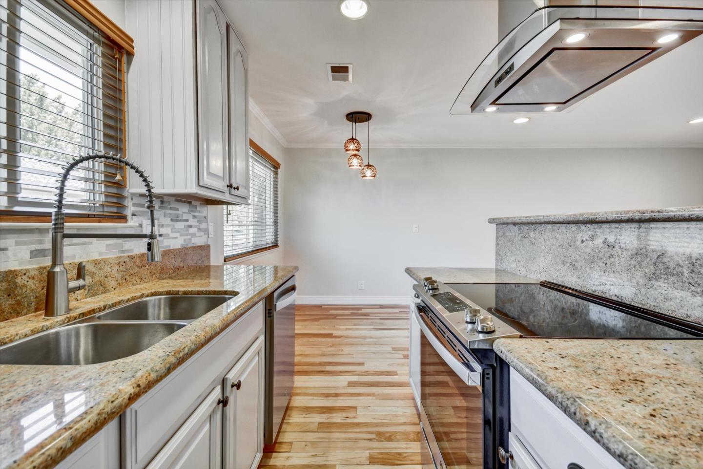 Detail Gallery Image 18 of 33 For 2309 Saidel Dr #4,  San Jose,  CA 95124 - 2 Beds | 1 Baths