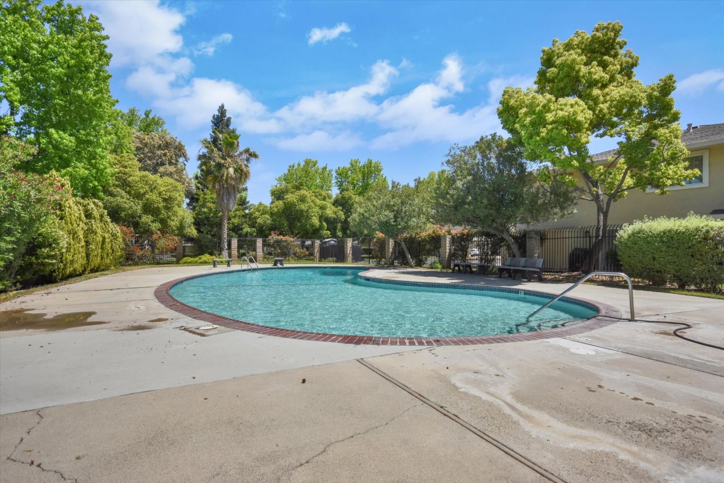 Detail Gallery Image 32 of 33 For 2309 Saidel Dr #4,  San Jose,  CA 95124 - 2 Beds | 1 Baths