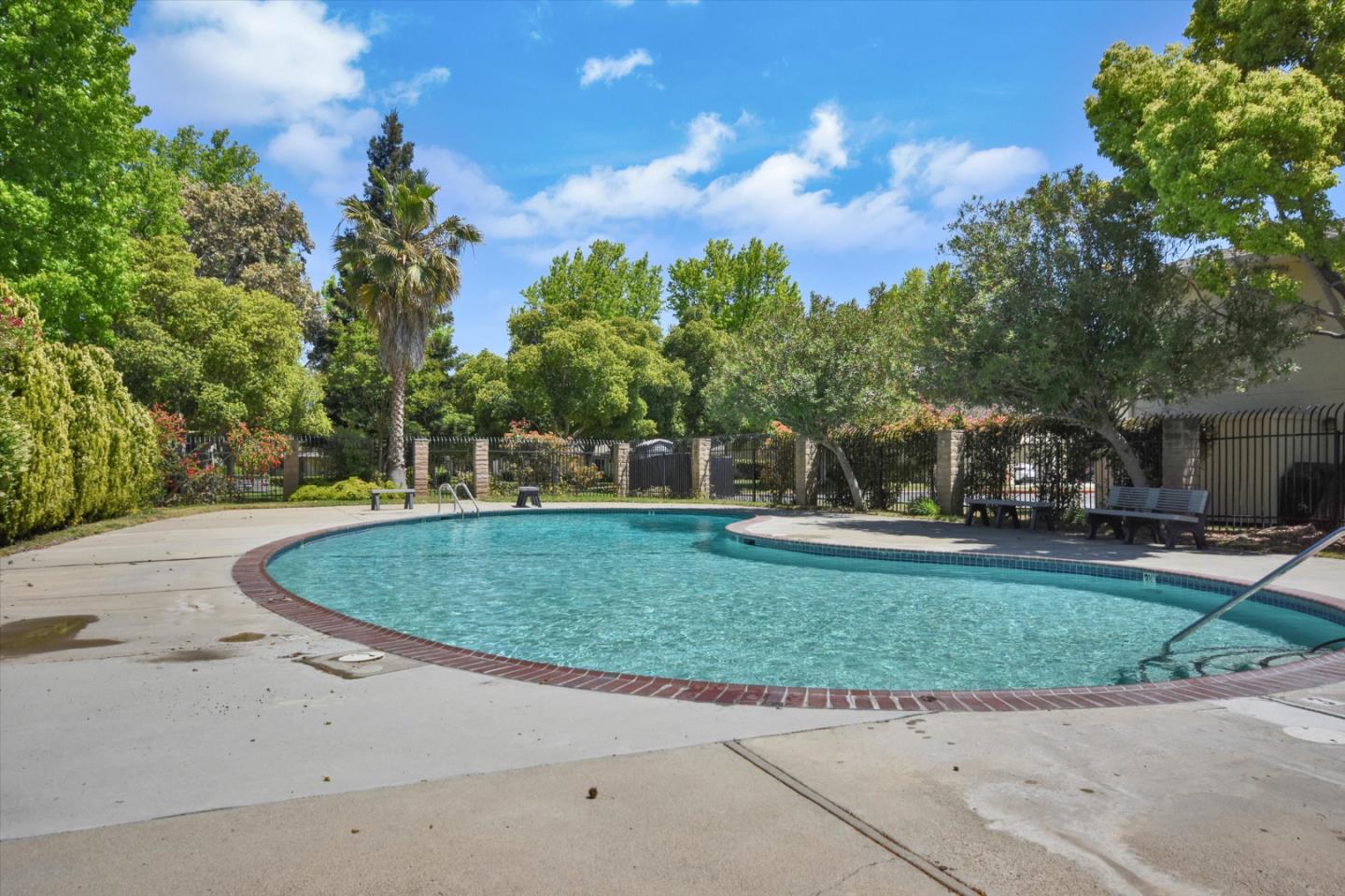 Detail Gallery Image 33 of 33 For 2309 Saidel Dr #4,  San Jose,  CA 95124 - 2 Beds | 1 Baths