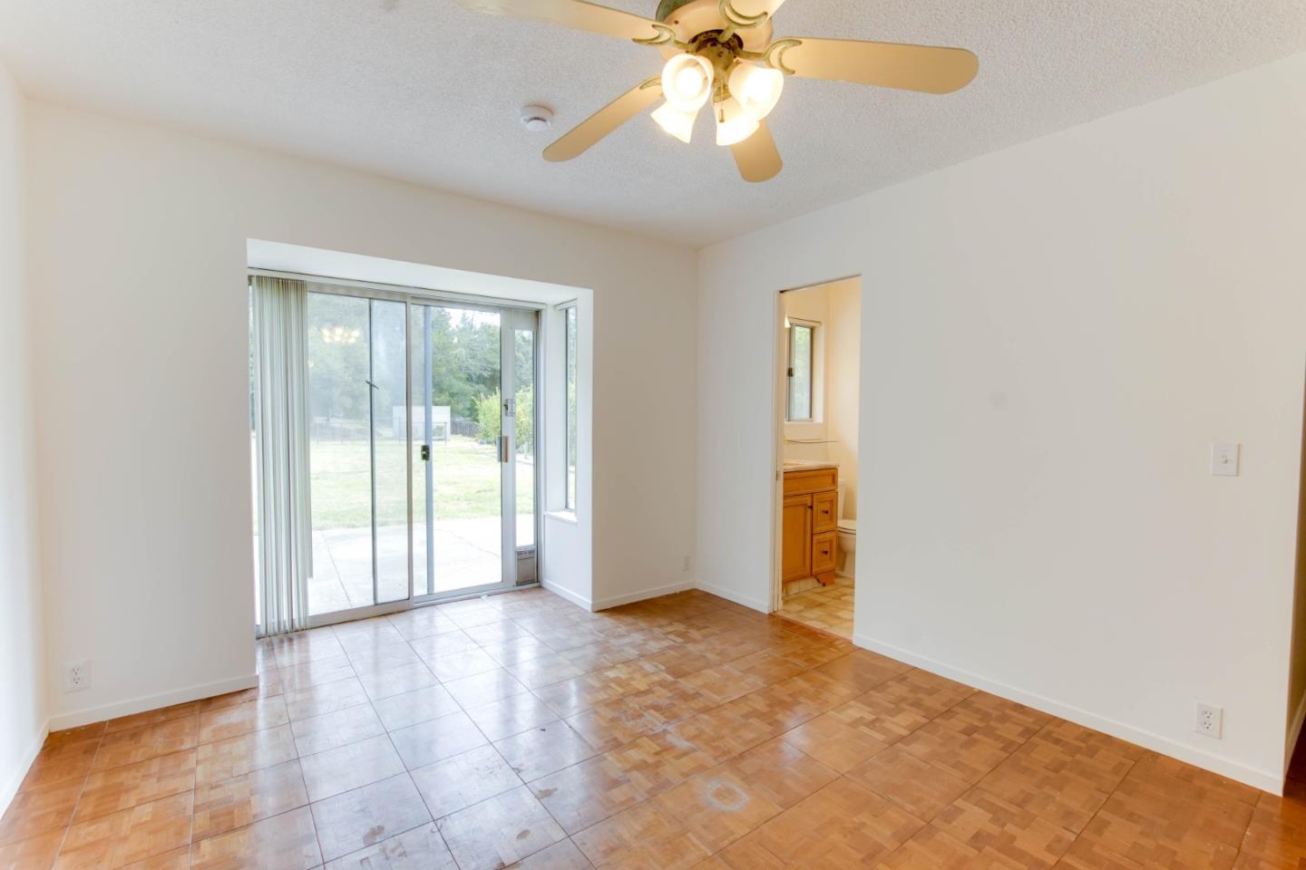Detail Gallery Image 19 of 45 For 6975 Lakeview Dr, Prunedale,  CA 93907 - 4 Beds | 2 Baths