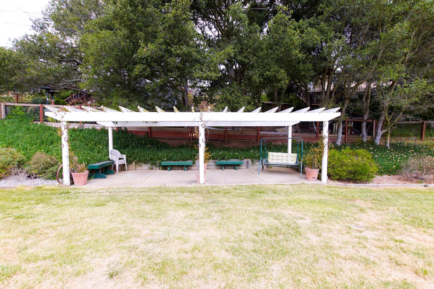 Detail Gallery Image 39 of 45 For 6975 Lakeview Dr, Prunedale,  CA 93907 - 4 Beds | 2 Baths