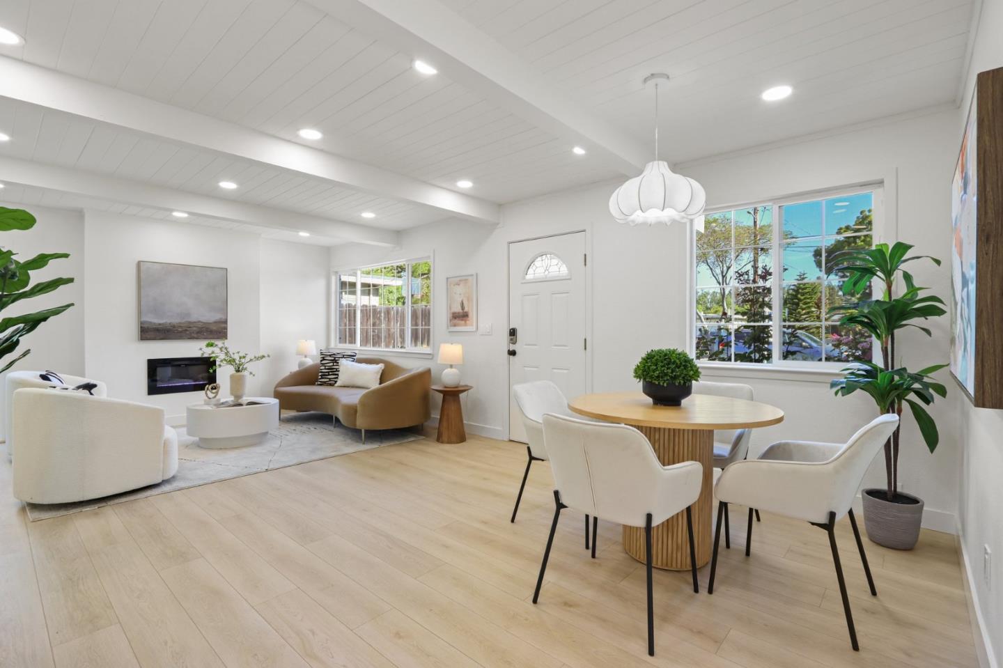 Detail Gallery Image 12 of 35 For 894 Lori Ave, Sunnyvale,  CA 94086 - 3 Beds | 2 Baths
